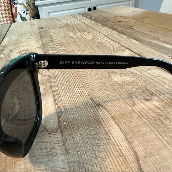 Diff Carson sunglasses - Picture 6 of 9